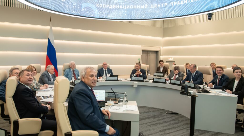 Дмитрий Чернышенко и Андрей Фурсенко провели заседание совета по реализации программы развития синхротронных и нейтронных исследований Дмитрий Чернышенко и Андрей Фурсенко провели заседание совета по реализации программы развития синхротронных и нейтронных исследований